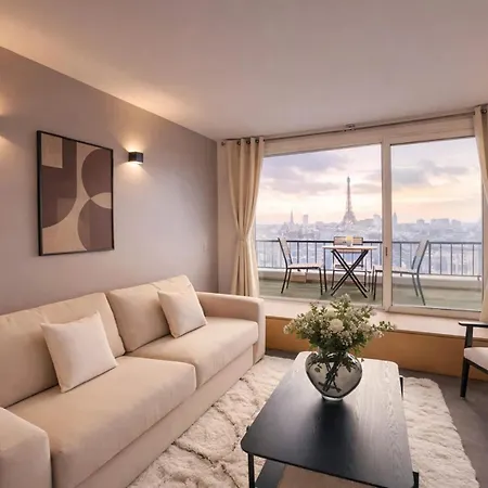 Apartment Champs Elysees - Prestige With Balcony Ac And View For 3